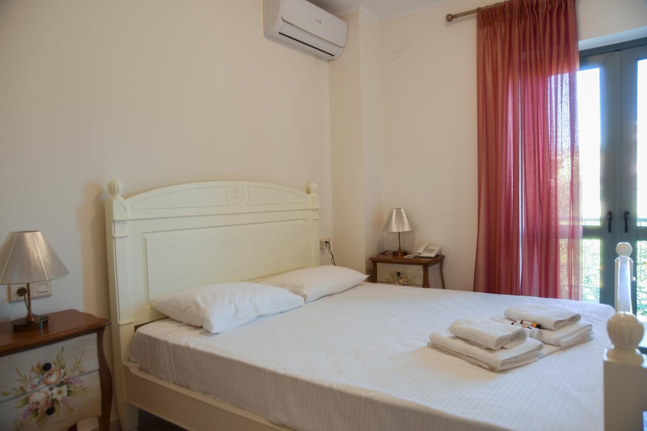 Costa Rampane Hotel Plitra Exterior photo